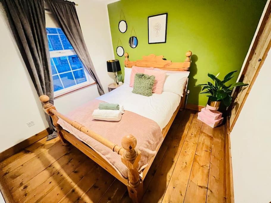 Cosy Cottage In Central Reading Free Parking & Fast Wifi Εξωτερικό φωτογραφία